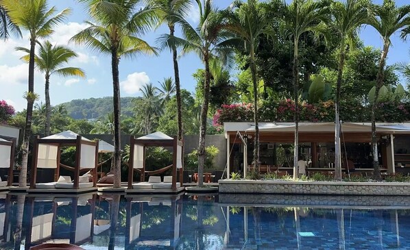 Chava Swimming Pool
