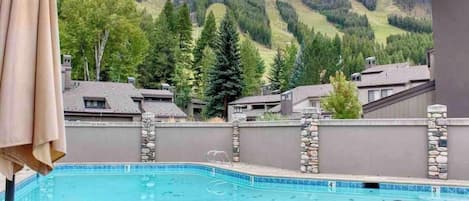 Welcome to International Village at Warm Springs - 3BD, 2.5BA - 300 feet from ski slopes - year-round swimming pool!