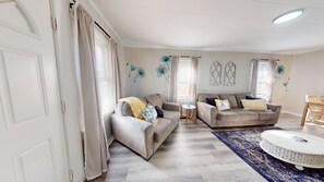 - Spacious living space
- Seating for 10
- Smart TV (bring your own password)