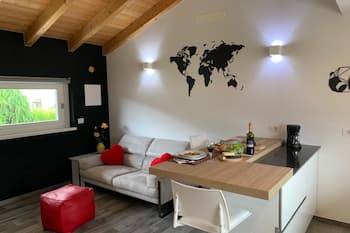 Colico CityLife, lake view apt. walking distance from lake, shops, railway, port