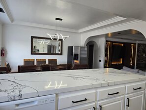 Dining Space (1)