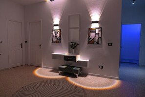 le Hall , Grande Coiffeuse artistique , commune