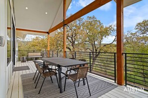 Ready to ditch the rat race? This serene retreat is calling your name.