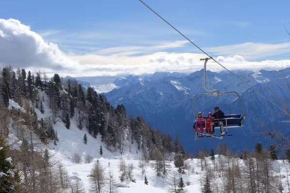 Snow and ski sports