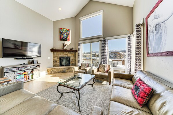 Fraser Vacation Rental | 3BR | 3.5BA | 1 Step Required | 2,341 Sq Ft