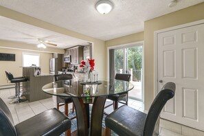 Dining Area & Kitchen | 1st Floor | Drip Coffee Pot | Blender | Toaster