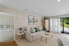 A comfortable, tranquil and relaxing home away from home.