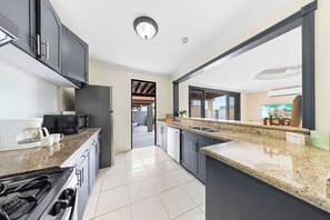 5 bedroom villa with 2 private pools (471)