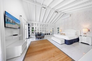 4 bedroom villa w/ Pool at Tierra del Sol (279)