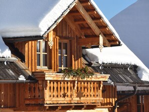 Propriété, Bâtiment, Fenêtre, Bois, Maison, Neige, Chalet, Porche, Siding, Toit