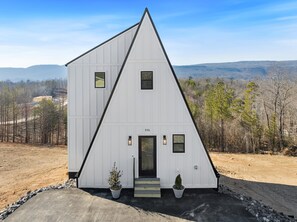 House 5 - Nordic Nest