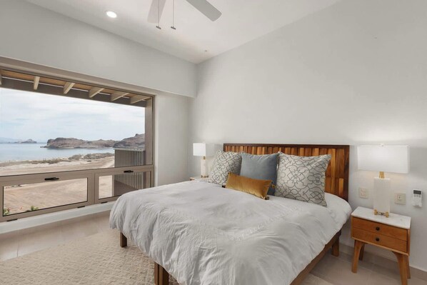 A Serene Sanctuary Overlooking Paradise! 