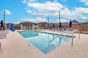 Community Pool Area | Stunning Mountain Views