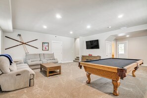 Game Room | 3-Story Cabin | Lower Level | Smart TV | Pool Table