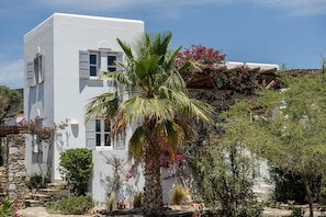 Orchard House | Antiparos (4)