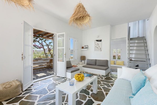 Orchard House | Antiparos (1)