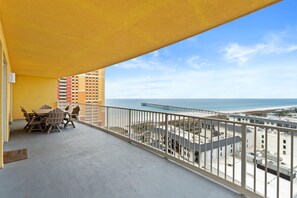 Large Corner Balcony