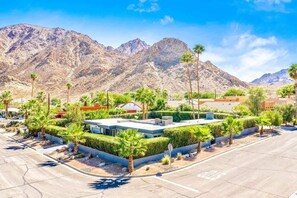 Mid century home. Corner lot. Gorgeous views of the mountains. 