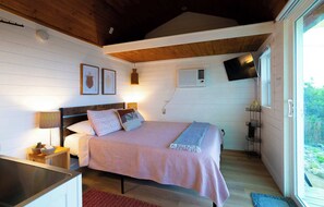 Relax on the comfy queen bed & stream your favorites on the smart TV