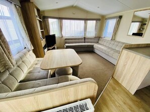open plan (2)