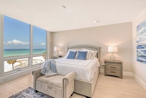 Primary Bedroom - Gulf View