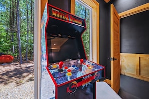 Spielezimmer