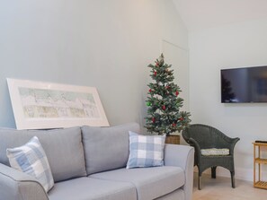 Open plan living space | The Courtyard, Falcutt