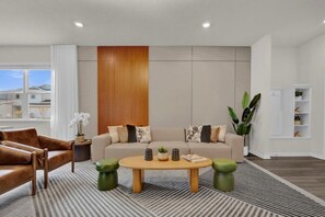 16201 Saint Kitts Circle (4).jpg