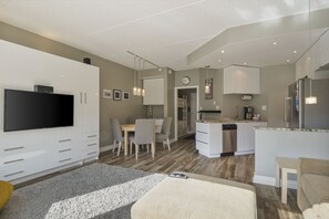 Indoors, Home Decor, Furniture, Living Room, Screen