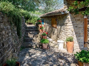 Enceinte de lâhĂ©bergement