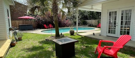 Pool