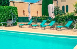 pool