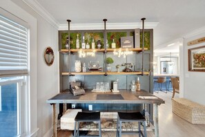 Vintage vibes, neon lights, and a mossy touch.