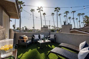 Rooftop Deck