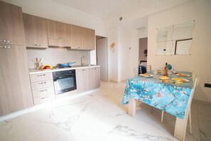 Kitchen and dining area