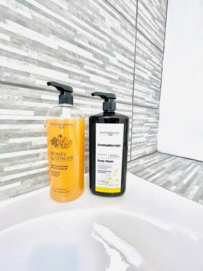 Bathroom amenities