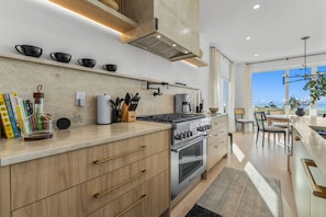 Kitchen#