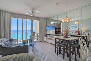 21-Majestic-Sun-1009A-Dining