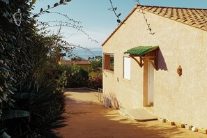 Entrance to the property