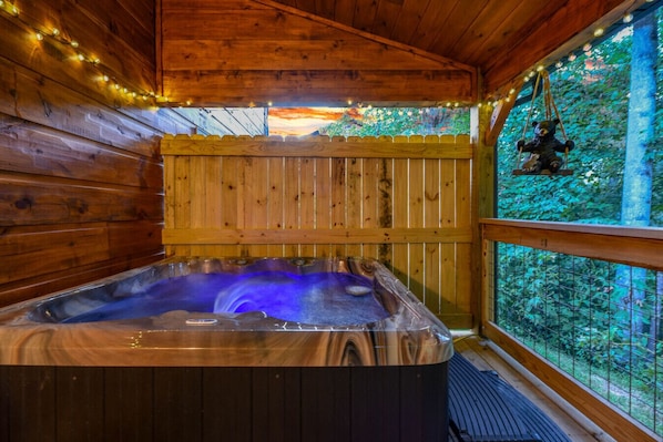 Bain à remous extérieur