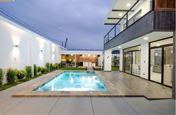 Pool