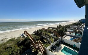 Beautiful Views of Surfside Beach!