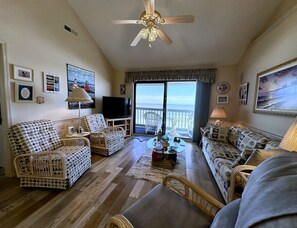 Ample comfortable seating to relax & unwind!