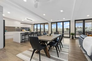 Modern Kitchen and dining area