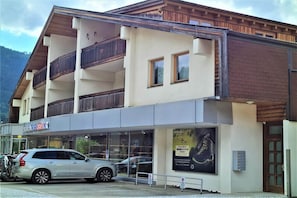 Holiday Home Exterior [summer]