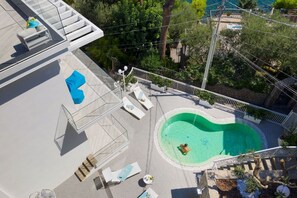 Schwimmbad, Resort, Gartenmöbel, Verbundwerkstoff, Eco Hotel, Freizeit, Estate, Schatten, Villa, Thermae