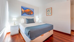 Relax in this bright and comfortable bedroom, complete with a cozy double bed, stylish decor, and plenty of natural light. #VilamouraStay #ComfortByTheMarina #Comfort #portugal #pt #vilamoura