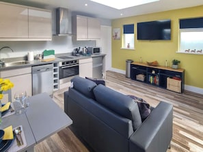 Open plan living space | Peacock Lodge, Thurlton