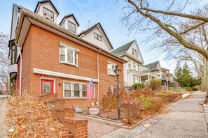Building Exterior | Single-Story Apartment (1st-Floor Unit)