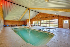 Shared Amenities | Indoor Pool Area | Hot Tub | Wading Pool | Gas Fire Pit